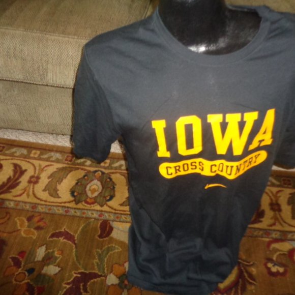 New Iowa Hawkeyes Cross Country Nike Dri-Fit T's - Picture 1 of 5